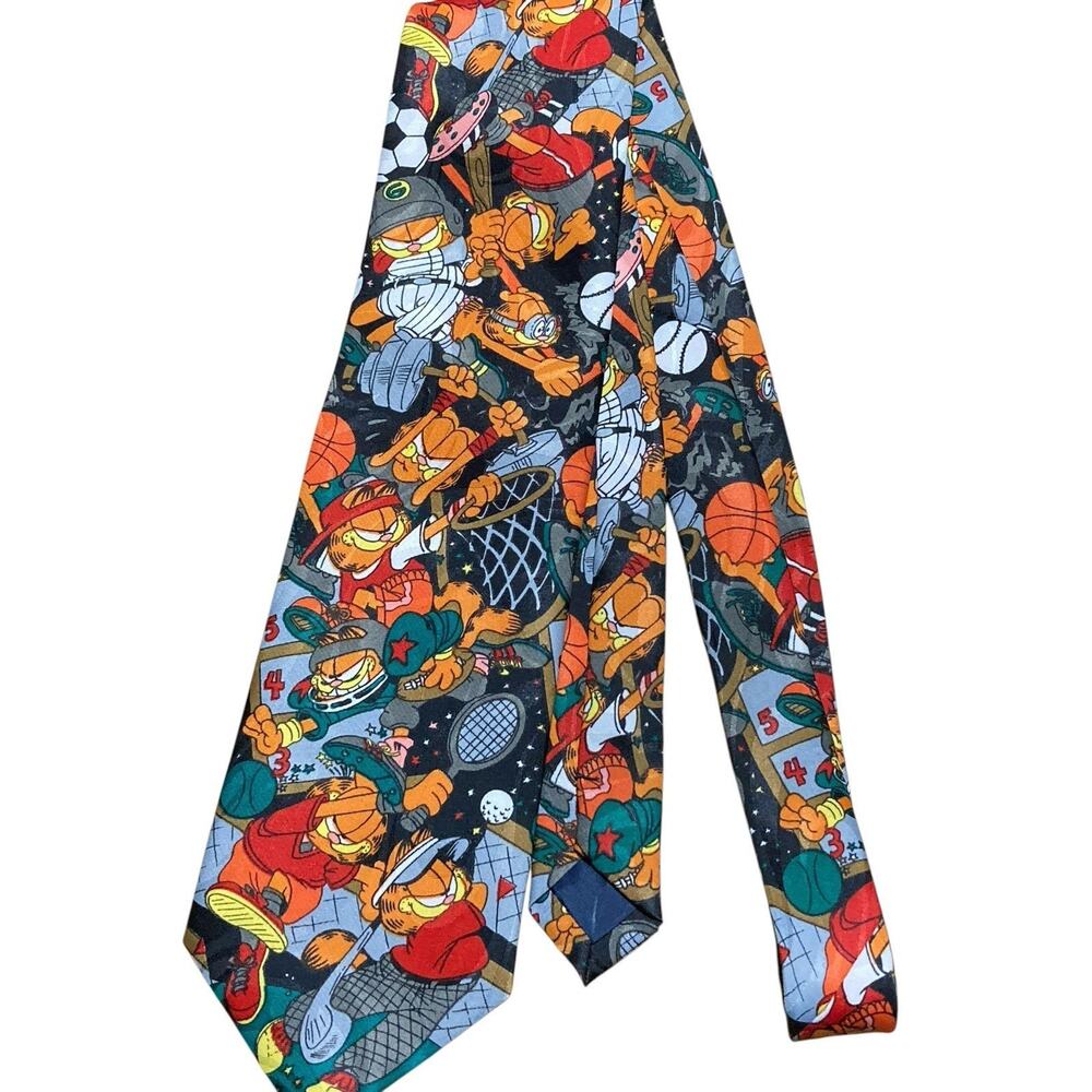 Hot Cakes Balancine Men’s Necktie Novelty Garfield Sports Basketball Soccer